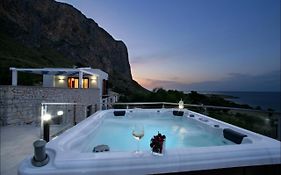 Villa Antonia - Vasca Idromassaggio Terrazza Vista Mare